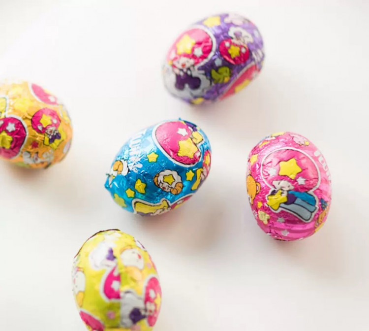 Шоколадное яйцо "Twinkle" Meiji, 26 гр Япония